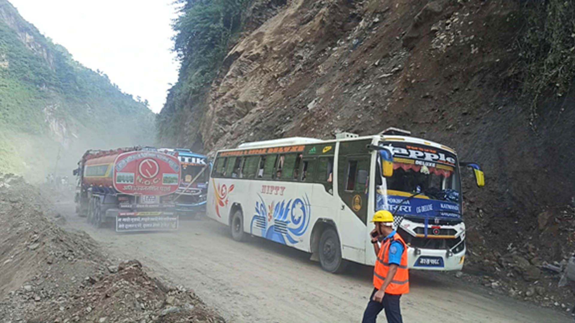 अवरुद्ध पृथ्वीराजमार्ग खुल्यो