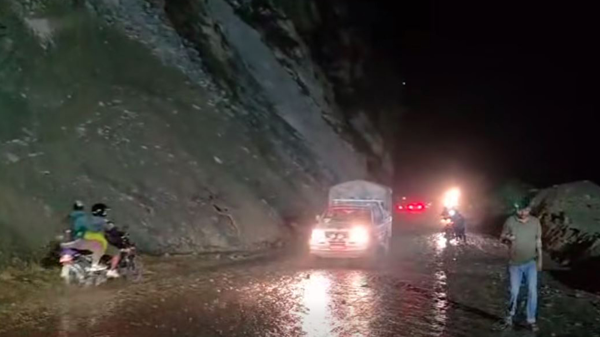 राति यात्रा नगर्न सडक विभागको अनुरोध