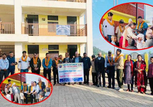 कल्लेरी माविका १३३ जना विद्यार्थीलाई ट्याकसुट तथा टि–सर्ट वितरण(फोटो फिचर)