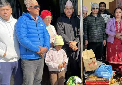 एन प्याब्सन धादिङद्धारा बालबालिकालाई खाद्यान्न सहयोग