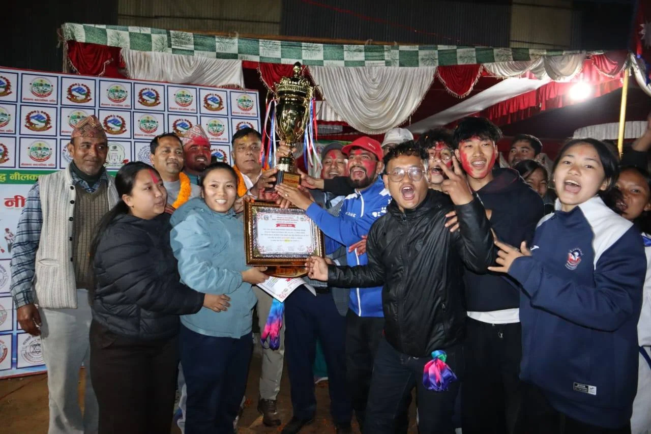 नीलकण्ठ नगरपालिका स्तरिय राष्ट्रपनि रनिङ शिल्डको उपाधी नीलकण्ठ बालमन्दिरलाई नीलकण्ठ नगरपालिका स्तरिय राष्ट्रपनि रनिङ शिल्डको उपाधी नीलकण्ठ बालमन्दिरलाई