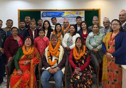 नेपाल पुस्तक तथा स्टेशनरी व्यवसायी महासंघको अध्यक्ष निर्वाचित श्रेष्ठलाई धादिङमा सम्मान