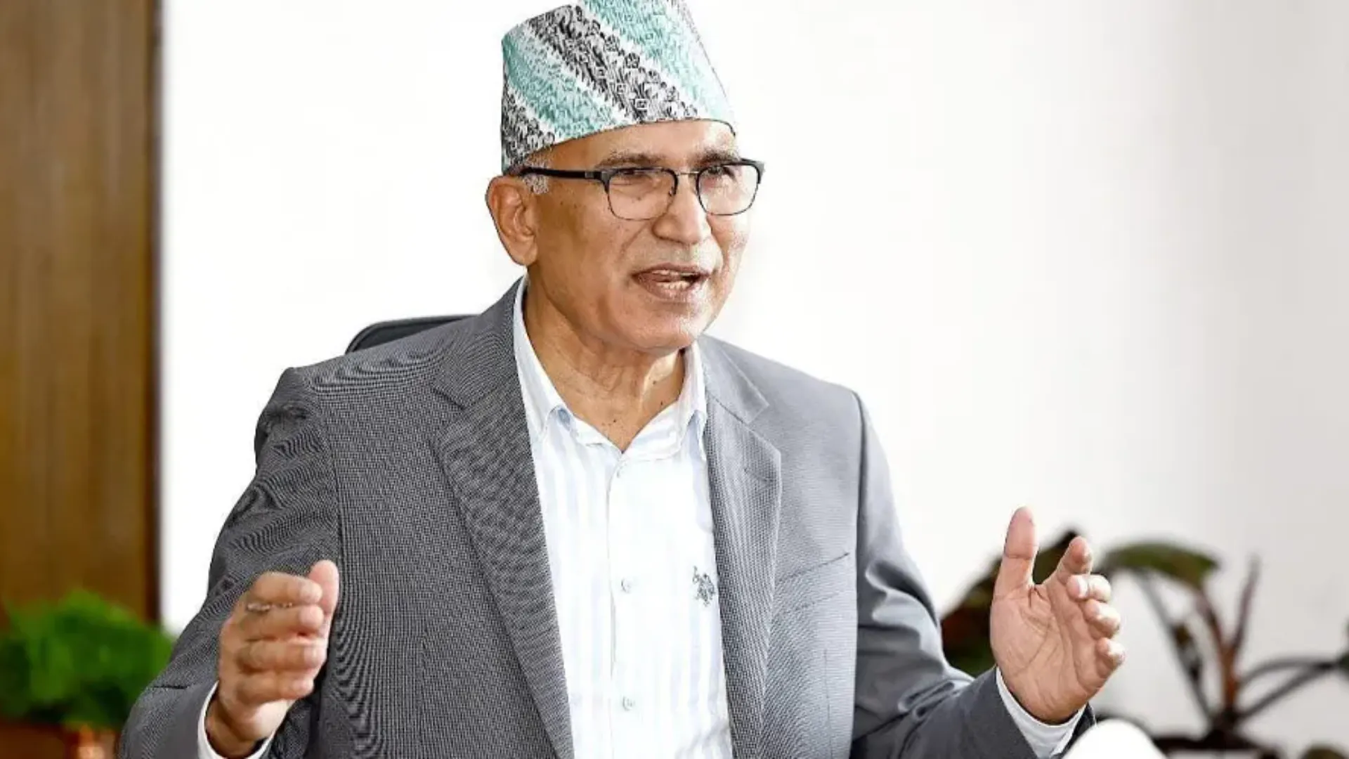 एमाले उपाध्यक्ष पौडेलको अपिल : नीति, नेतृत्व र कार्यशैली फेरौँ