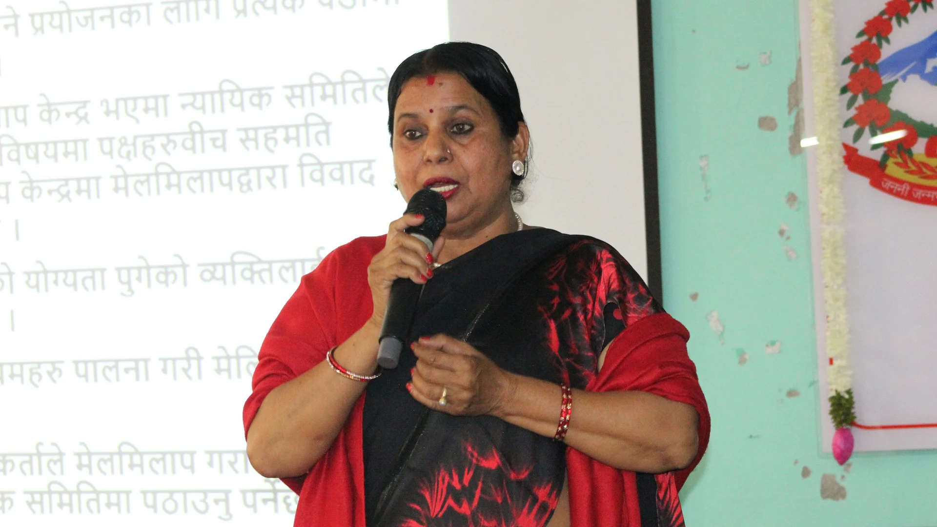 न्यायिक प्रणालीलाई व्यवस्थित बनाउँदै समुदायमै छिटो र सहज न्याय दिने काम गरिरहेका छौं : उपाध्यक्ष अर्याल