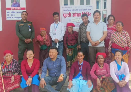 सिद्धलेकमा मोतियाविन्दु स्क्रिनिङ अभियान सुरु, पहिलो दिन ९४ जनाको आँखा परीक्षण