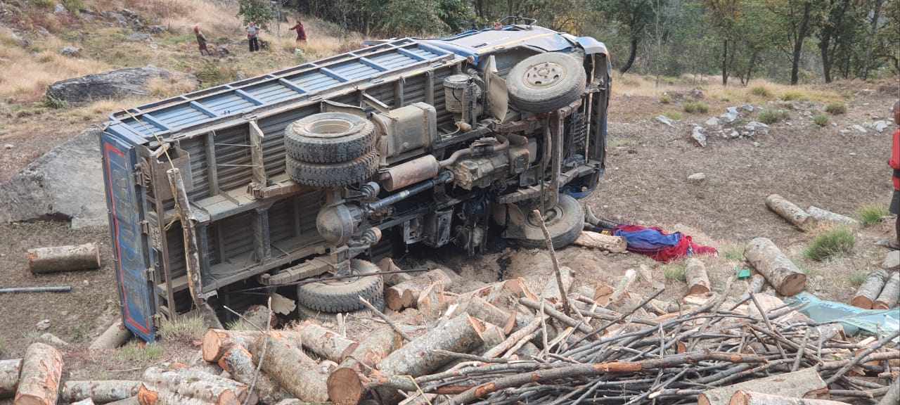 छ महिनामा सवारी दुर्घटनाबाट एक हजार एक सय ३७ ले गुमाए ज्यान