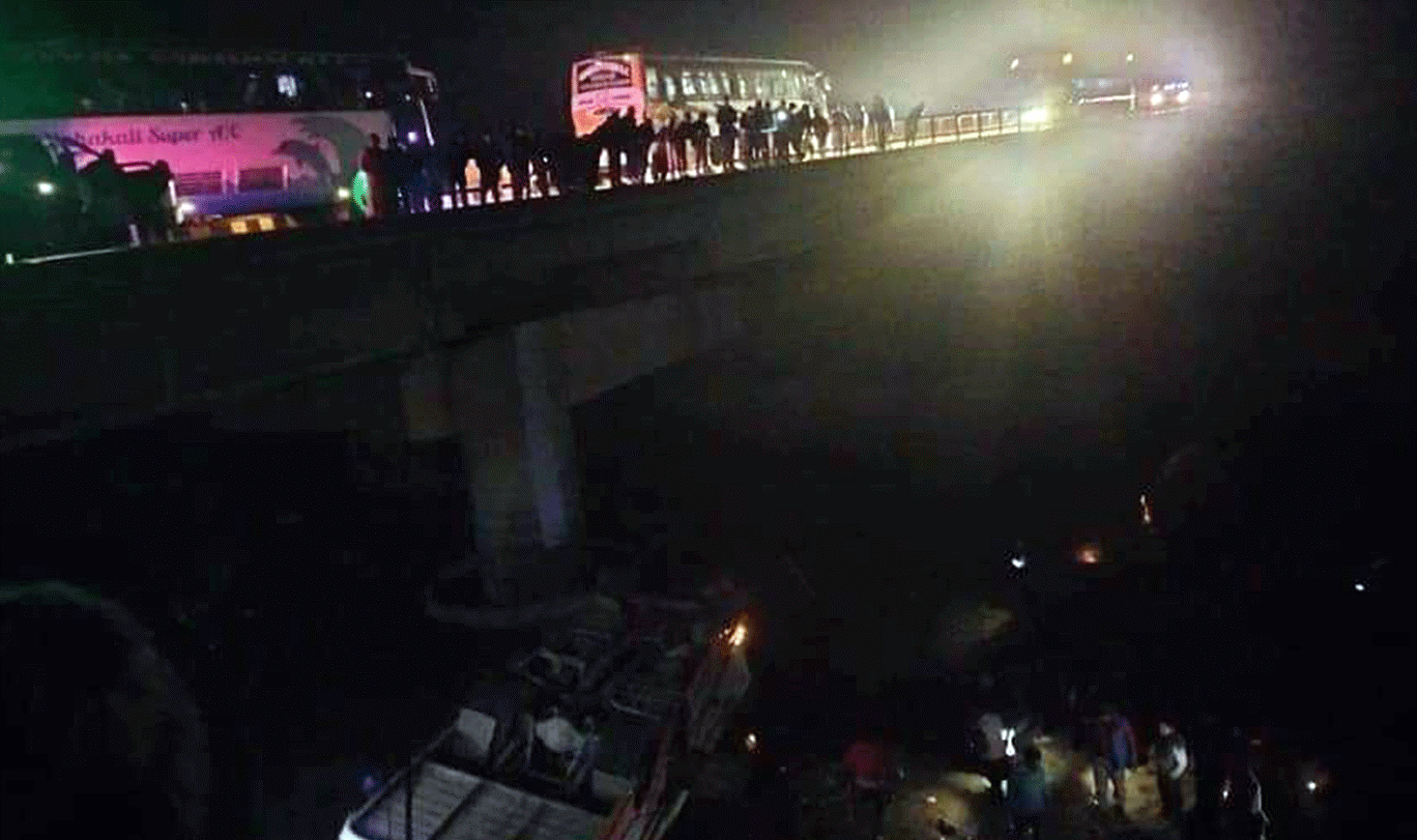 दाङस्थित राप्ती नदीमा बस दुर्घटना (अपडेट) – मृतकको संख्या १२ पुग्यो