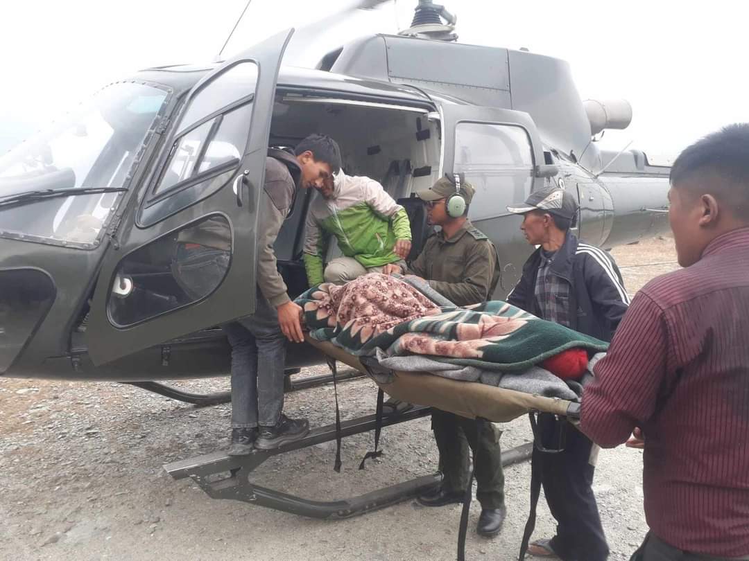 धादिङमा हेलिकप्टरद्धारा सुत्केरीको उद्धार