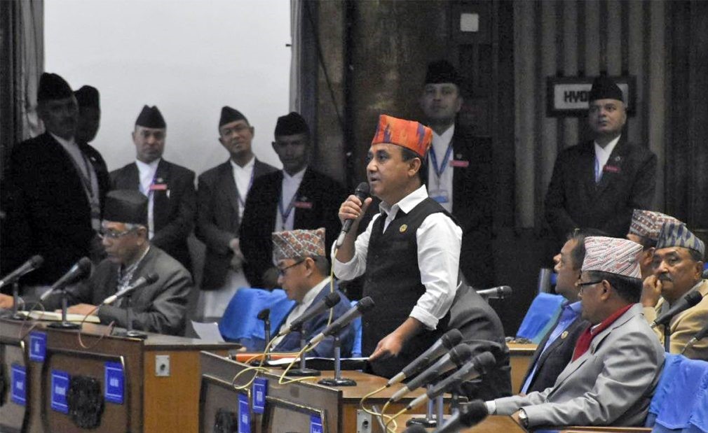 संसदमा कांग्रेसको आरोप: रास्वपाको कोर टिम नै सहकारी ठगीमा मुछिएको छ