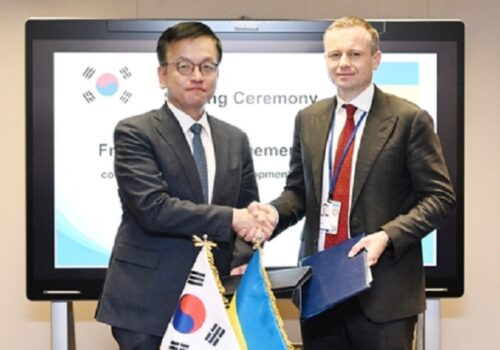 दक्षिण कोरिया र युक्रेनबीच २ अर्ब डलर ऋण दिने सम्झौता