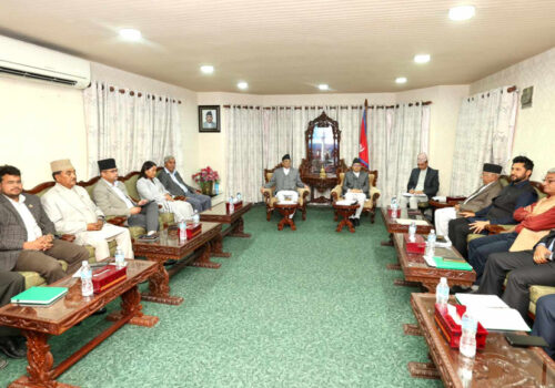 सभामुखसहित प्रमुख दलका शीर्ष नेताहरुको बैठक सुरु