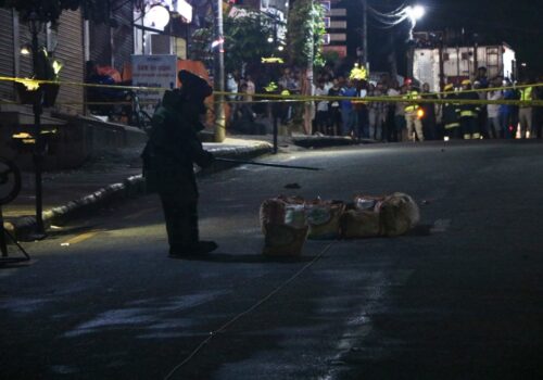 थोत्रा कपडा रहेको शंकास्पद सुटकेशका कारण धादिङबेशी बजार पाँच घण्टा शिल