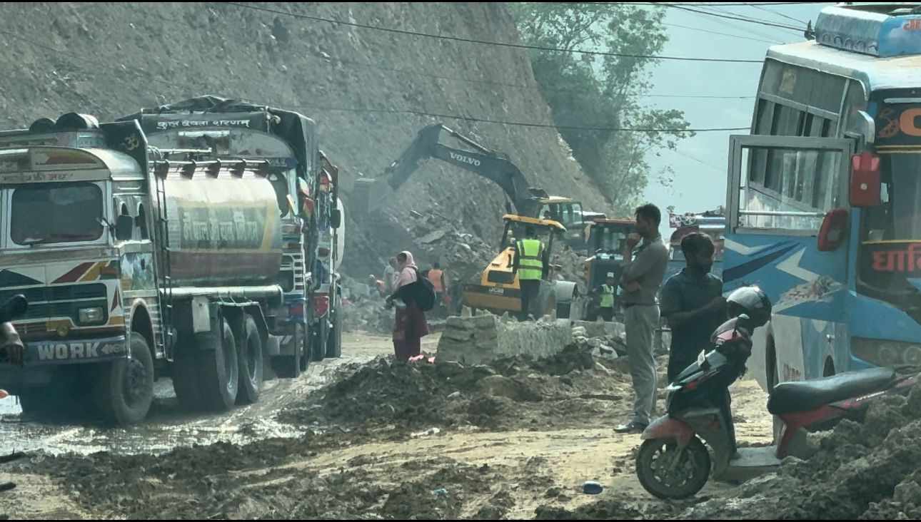 पृथ्वी राजमार्ग अन्तर्गत नौविसे–मलेखु सडकखण्ड राती बन्द गरिने