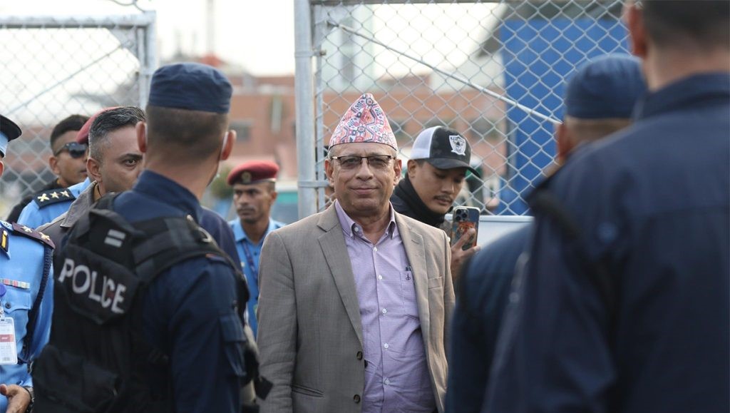 कोशीका पूर्वमन्त्री अधिकारीलाई २ दिन हिरासतमा राख्न अनुमति