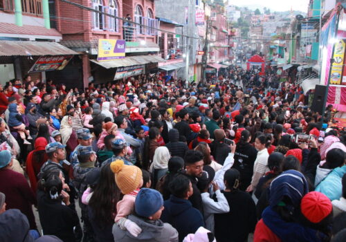 धादिङमा सडक नेवाः खाना उत्सव सुरु