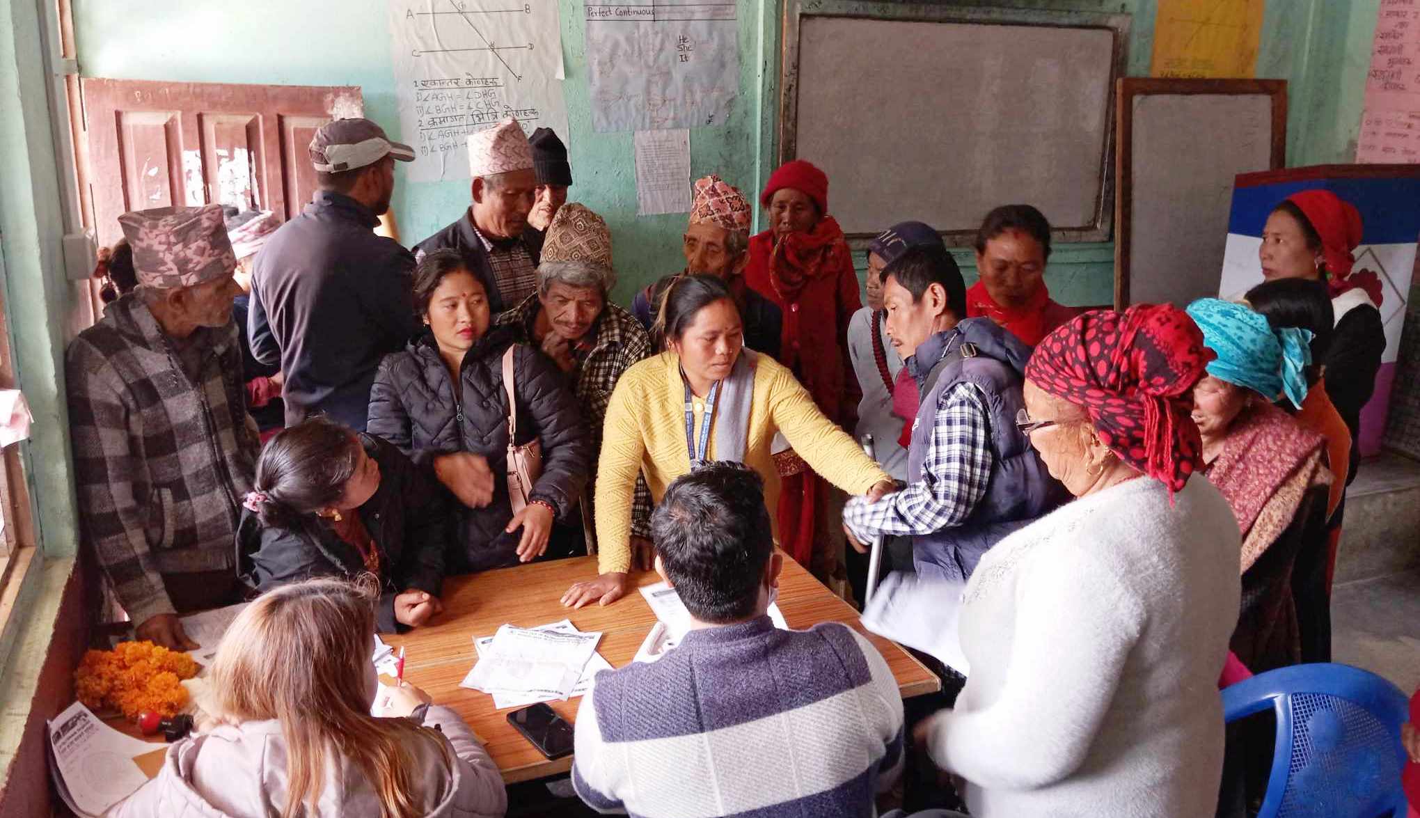 धादिङको ताल्तिमा भएको निःशुल्क स्वास्थ्य शिविरमा ४ सय १५ जनाले सेवा लिए