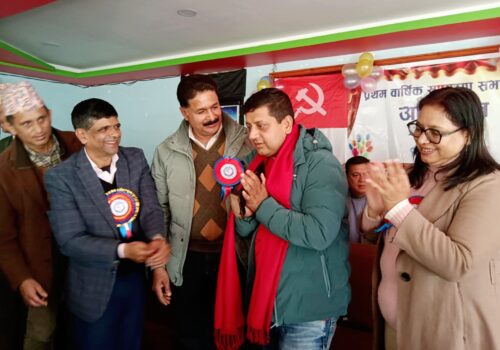 धादिङका ६ जना व्यवसायी सम्मानित