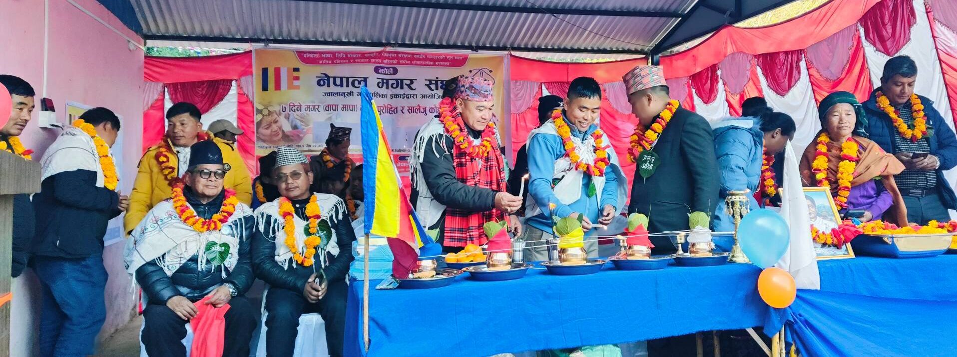 संस्कृति जोगाउन धादिङमा मगर पुरोहित र कौरा नाँच तालिम