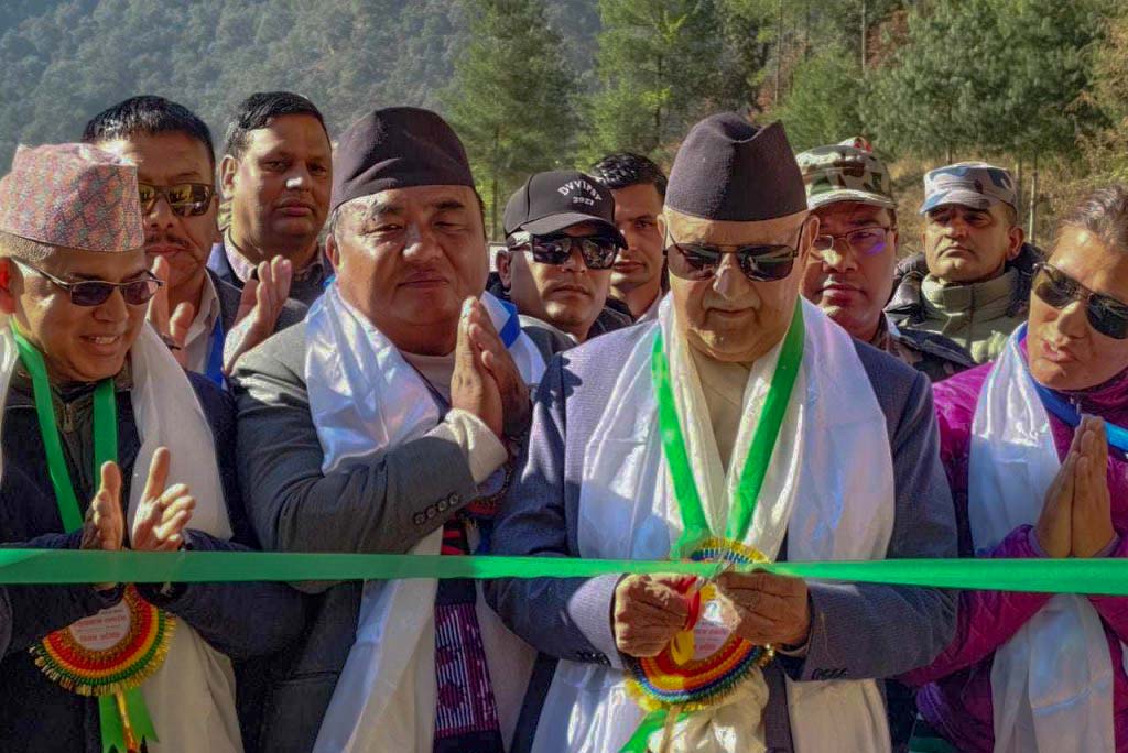 ‘ङिमदोर्जी शेर्पा पर्यटन सडक’ चाँडै कालोपत्रे हुन्छः प्रधानमन्त्री ओली