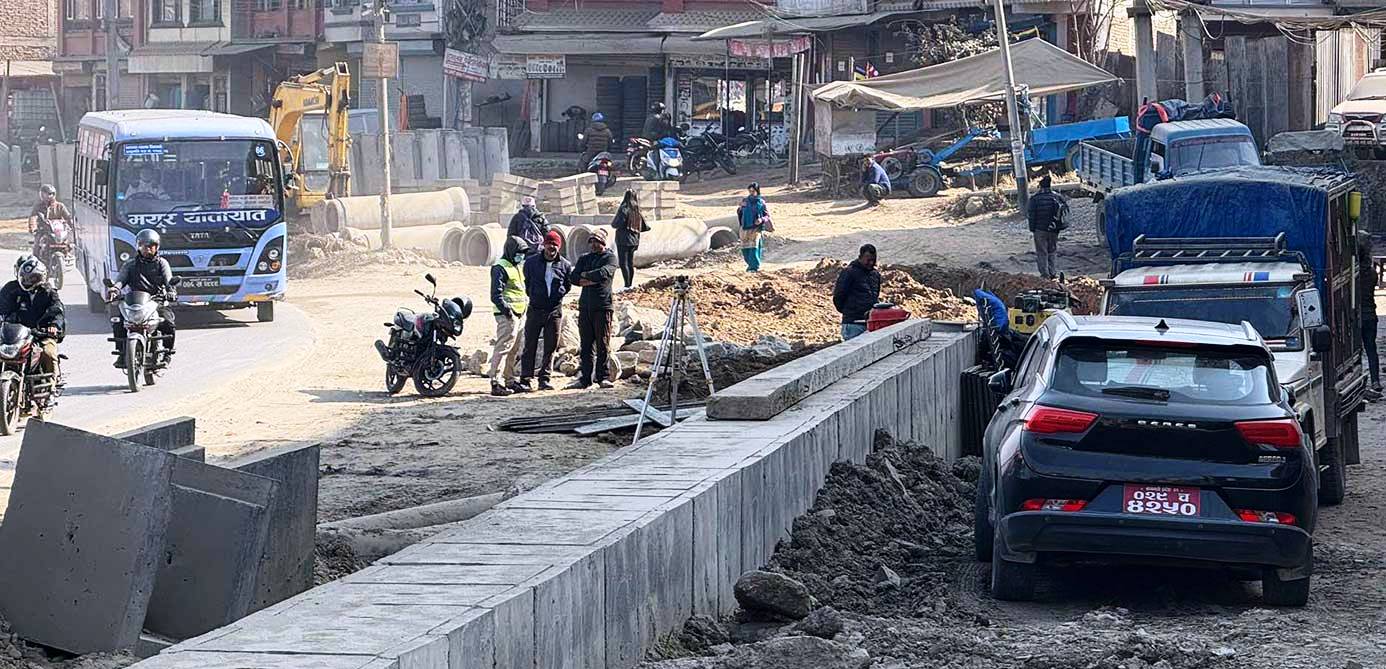 सूर्यविनायक–धुलिखेल सडक निर्माण सुस्त