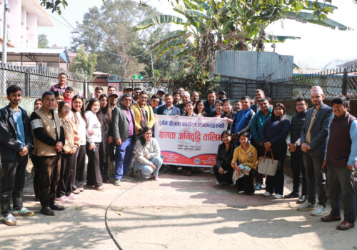 धादिङका पत्रकारलाई क्षमता अभिवृद्धि तालिम र घुम्ति शिविर