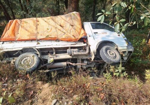 धादिङमा तरकारी बोकेको गाडी दुर्घटना हुँदा एक जना घाइते