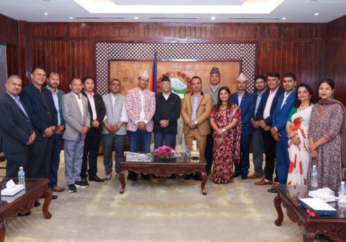 प्रधानमन्त्री ओलीले दिए प्रेस चौतारी नेपालको नयाँ नेतृत्वलाई बधाई