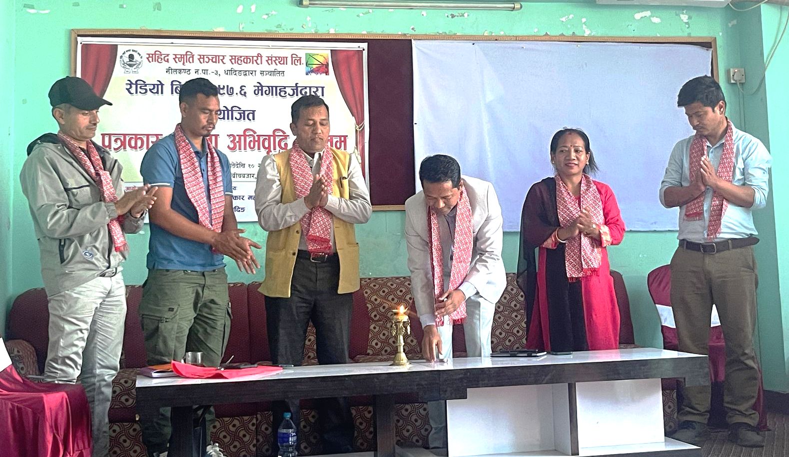 पत्रकारितामा भविष्य खोज्दै गरेकाहरुलाई धादिङमा पत्रकारिता तालिम