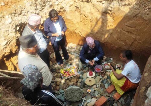 आदर्श बहुमुखी क्याम्पसको पुस्तकालय भवन शिलान्यास