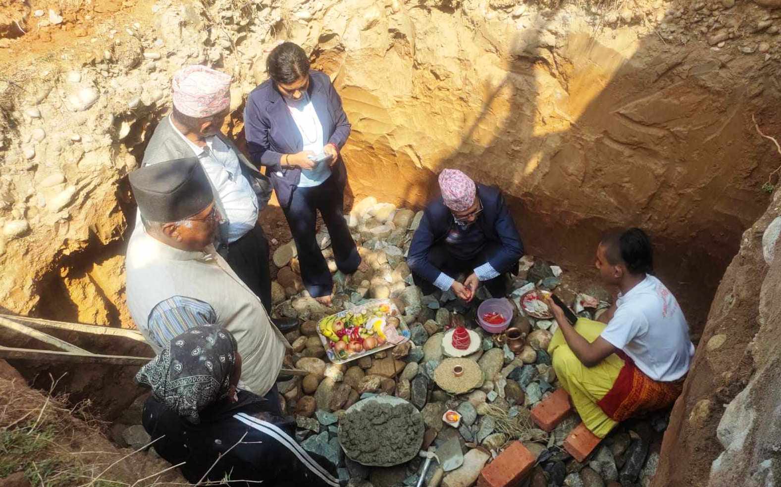 आदर्श बहुमुखी क्याम्पसको पुस्तकालय भवन शिलान्यास