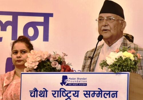 बेडमा बिचौलिया पुगेको पुष्टि गर्न गगनलाई प्रधानमन्त्री ओलीको चुनौती