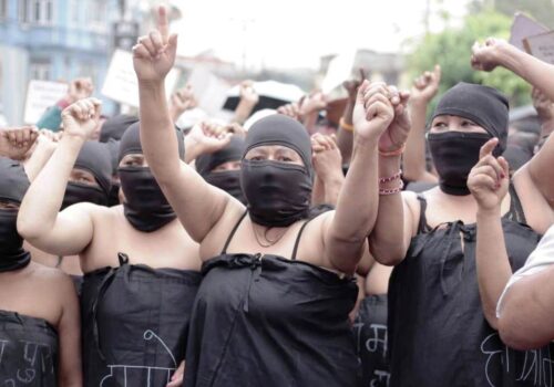 सहकारी पीडितहरुको माइतिघरमा अर्धनग्न प्रदर्शन