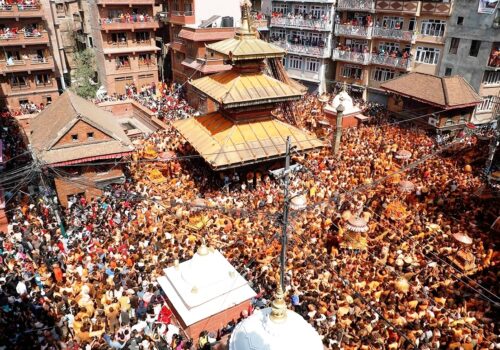 सिन्दुरले रगिंयो भक्तपुर