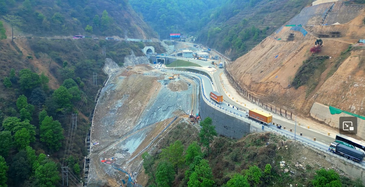 नागढुङ्गा–नौबिसे सडक १५ दिन साढे ४ घण्टा बन्द गरिने