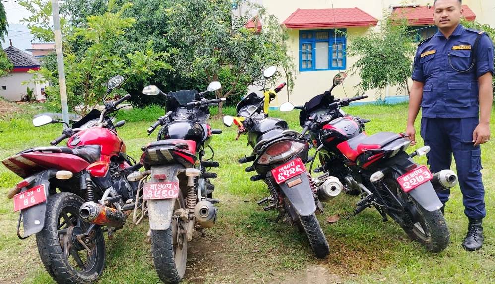 महंगो भाडा असुल्ने पठाओ र इनड्राइभ राइडरलाई कार्वाही