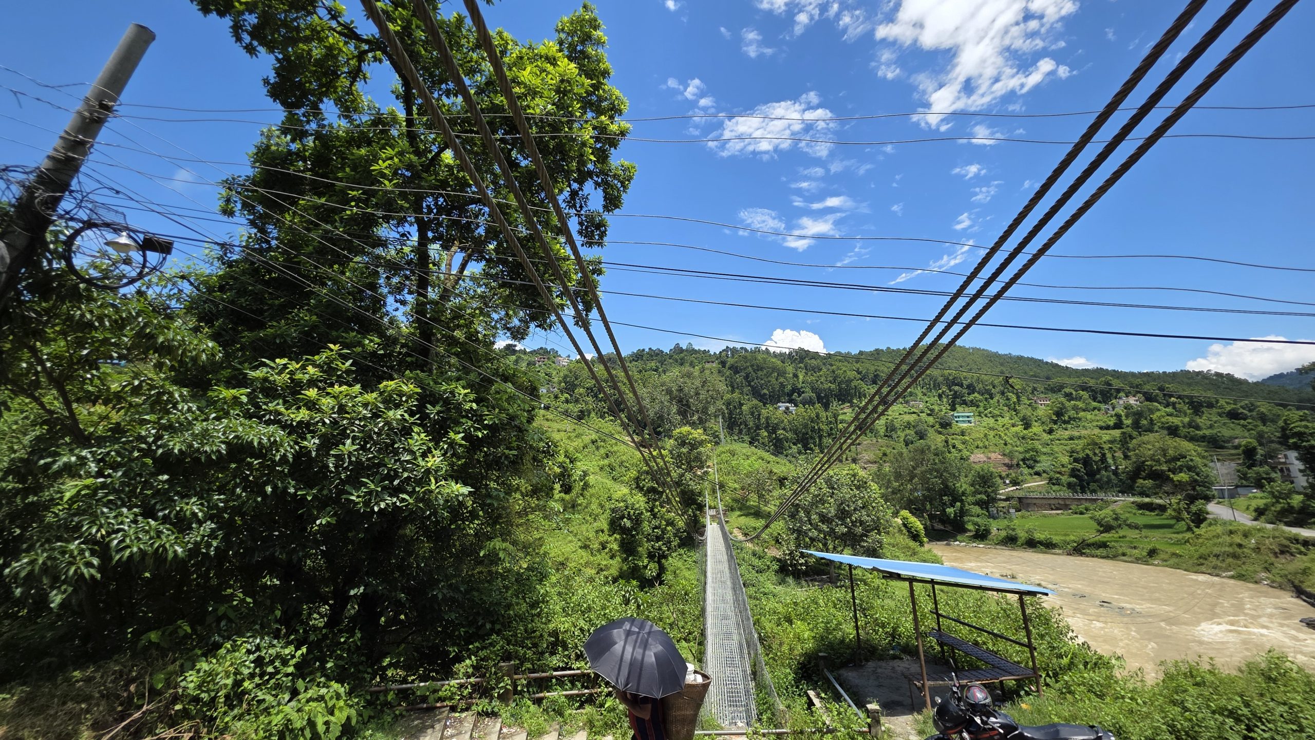 ठूलै विपत्ति कुरेर बस्छ विद्युत प्राधिकरण
