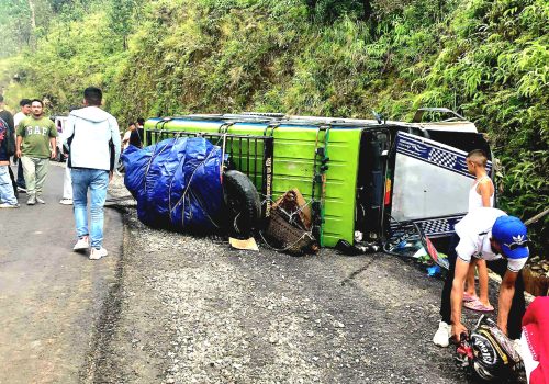 धादिङको सांकोषमा बोलेरो दुर्घटना हुँदा ११ जना घाइते
