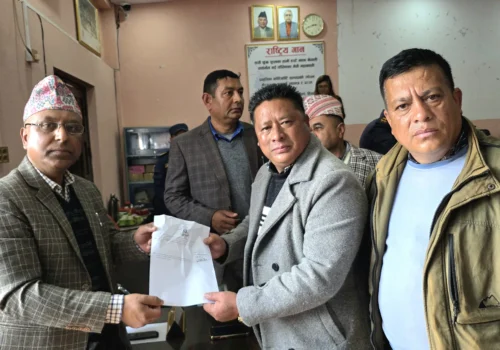 धादिङ- २ मा एमालेबाट धनबहादुर घलेको उम्मेदवारी दर्ता