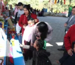 रोजमेरी चाइल्ड केयर बोर्डिङ स्कुलद्धारा चित्रकला तथा हस्तकला सामाग्री प्रदर्शन