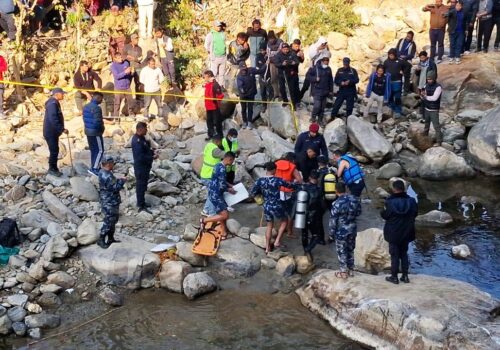 थोपल खोलामा शव फेला, करेन्ट लगाएर हत्या गरेको परिवारको आरोप