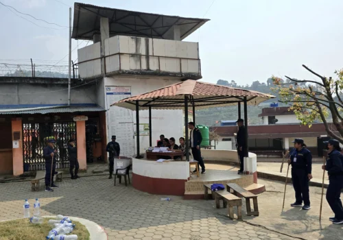 धादिङमा ७१ जना कैदीबन्दीले गरे मतदान, ५ जना मताधिकारबाट वञ्चित