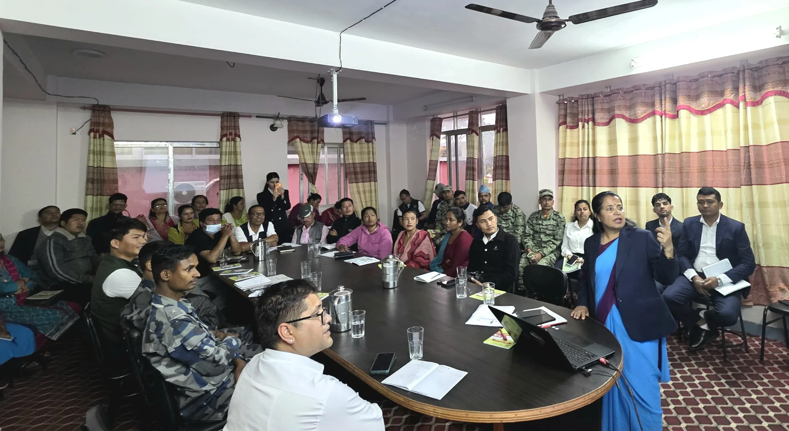 वन डढेलो सचेतना सप्ताह: धादिङमा सरोकारवालासँग अन्तरक्रिया 